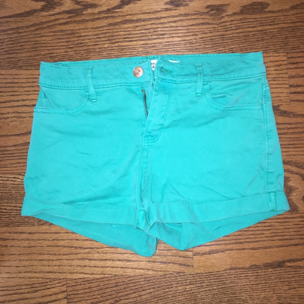Cute abercrombie  kids denim shorts!!